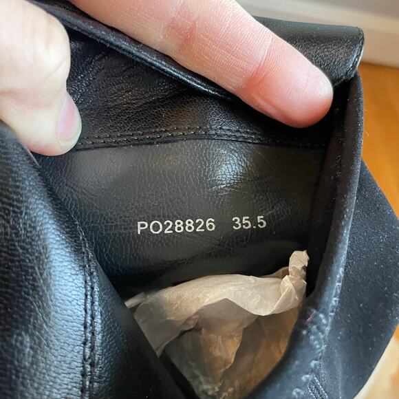 Stuart Weitzman 5050 Black Leather Elastic Back Round Toe Tall Boots EU35.5 US5 - Picture 14 of 14